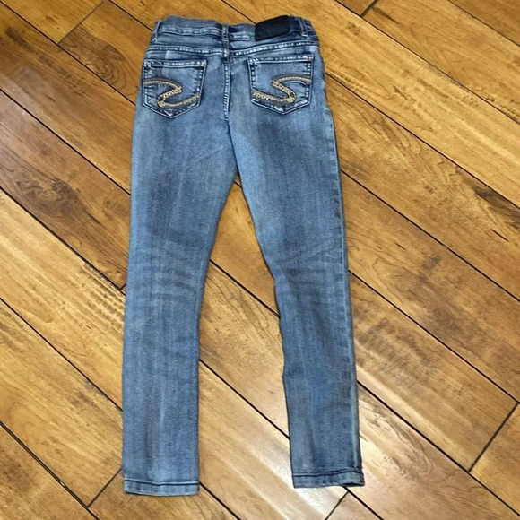 Girls silver skinny jeans - Picture 5 of 5